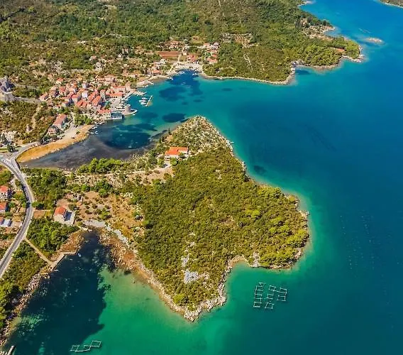 아파트 In With Sea View, Balcony, Air Conditioning, Wifi *